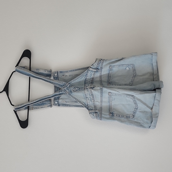 H&M Distress Denim Overall Shorts shortall Summer Casual Outing - Picture 4 of 12